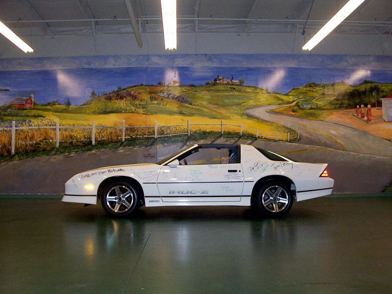 Illustration for article titled Raise your Lighters For a $275,000 Camaro IROC Z!